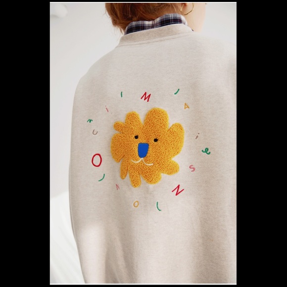 NWT-OUI MAIS NON Little Lion Sweatshirt - Picture 6 of 16